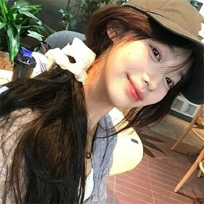 梅艳芳菲