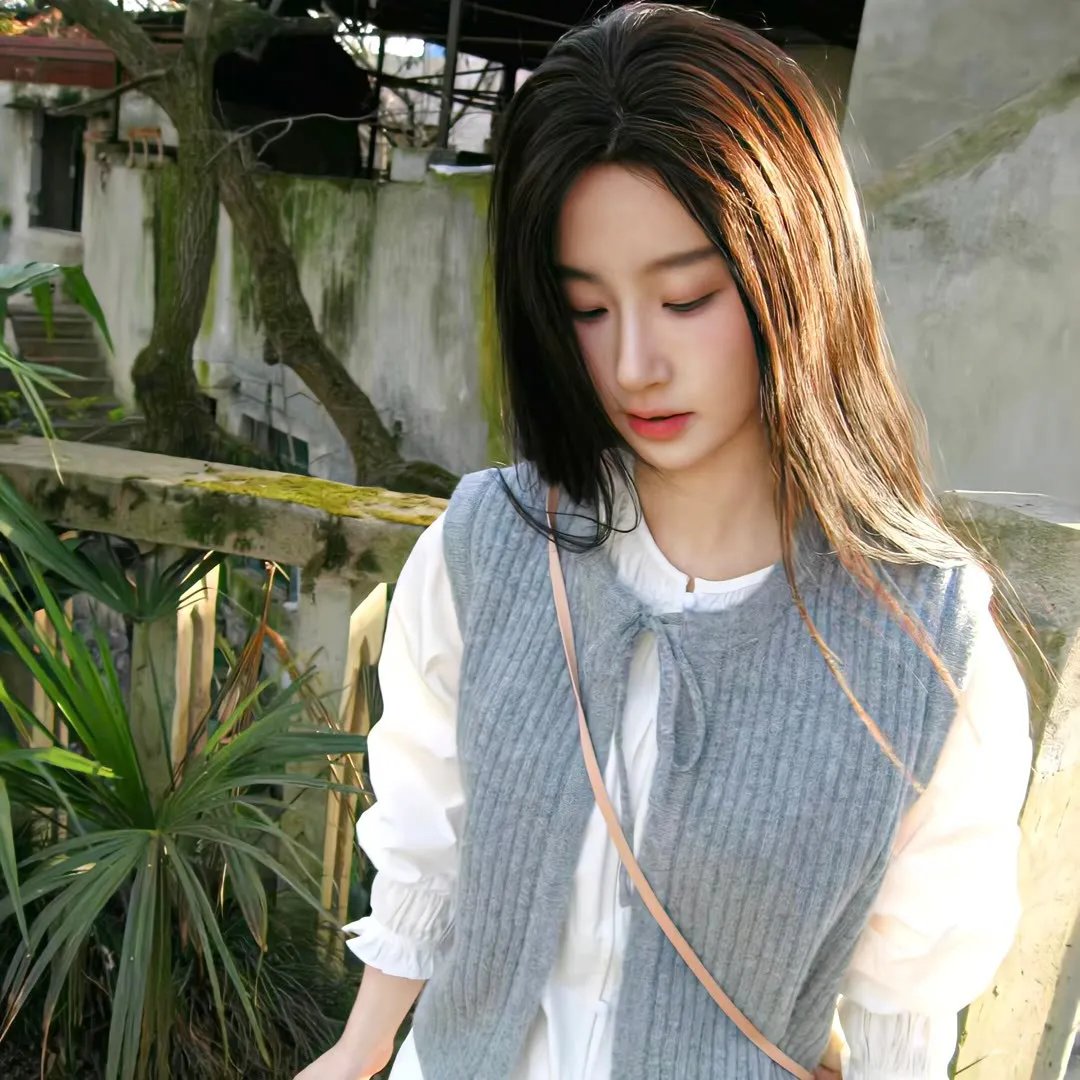 地缚少年花子君